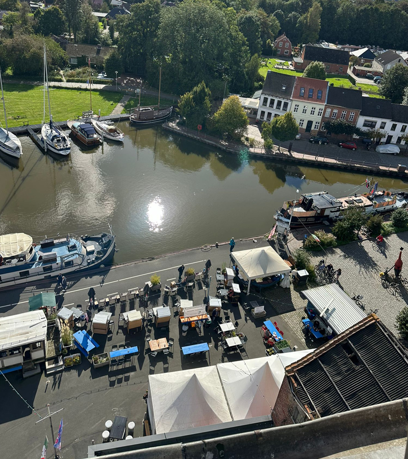 Biergarten Hafen 55 , Ansicht vom Turm aus